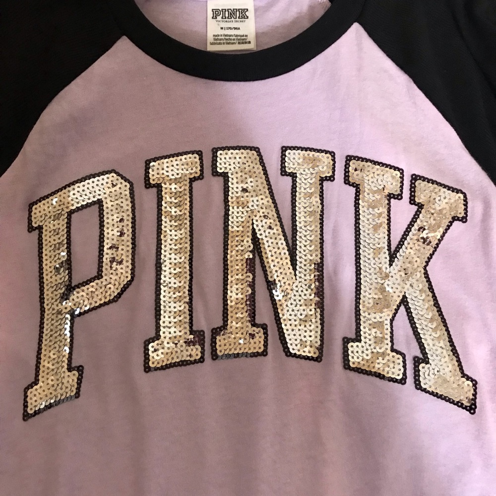 🌸BNWOT VS Pink Long Sleeve Tee🌸